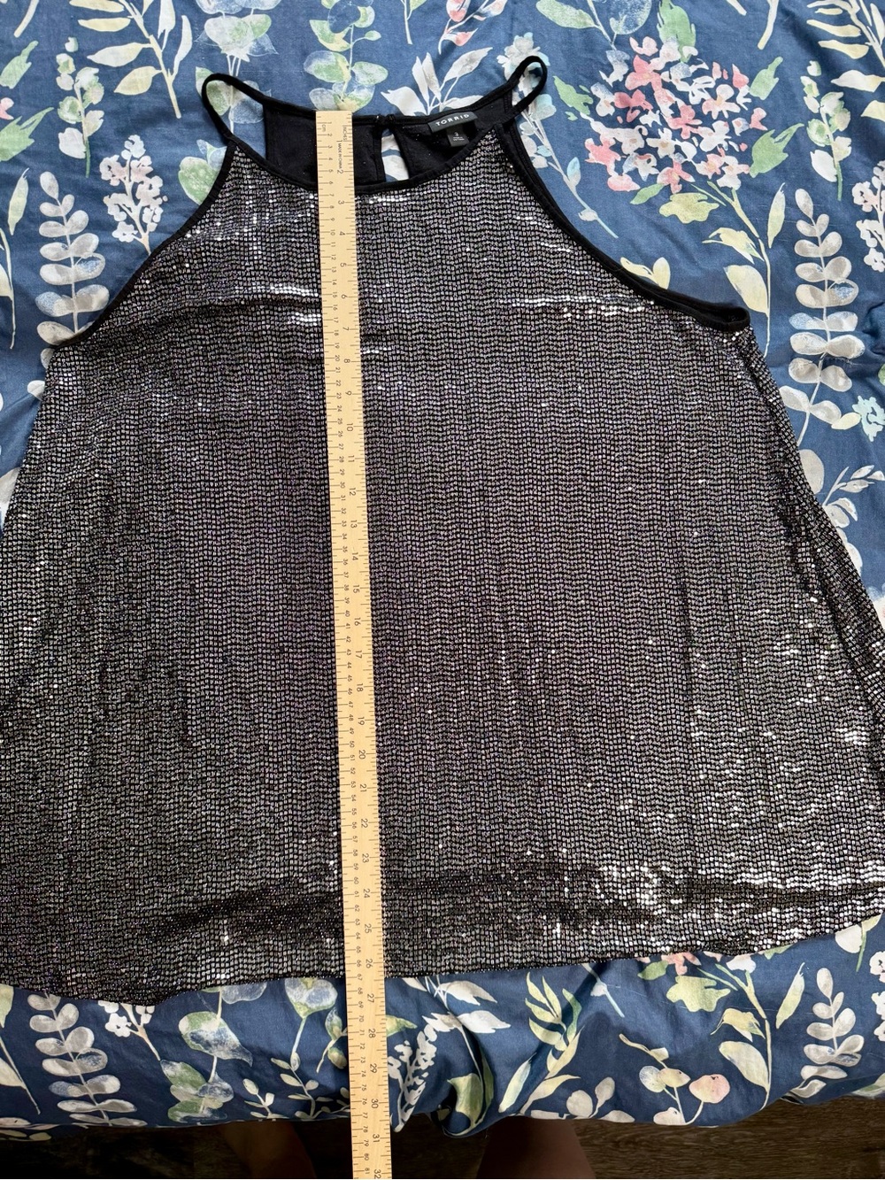 Torrid Black Silver Sequin High Neck Tank Top Plus Size 3X - Picture 7 of 7